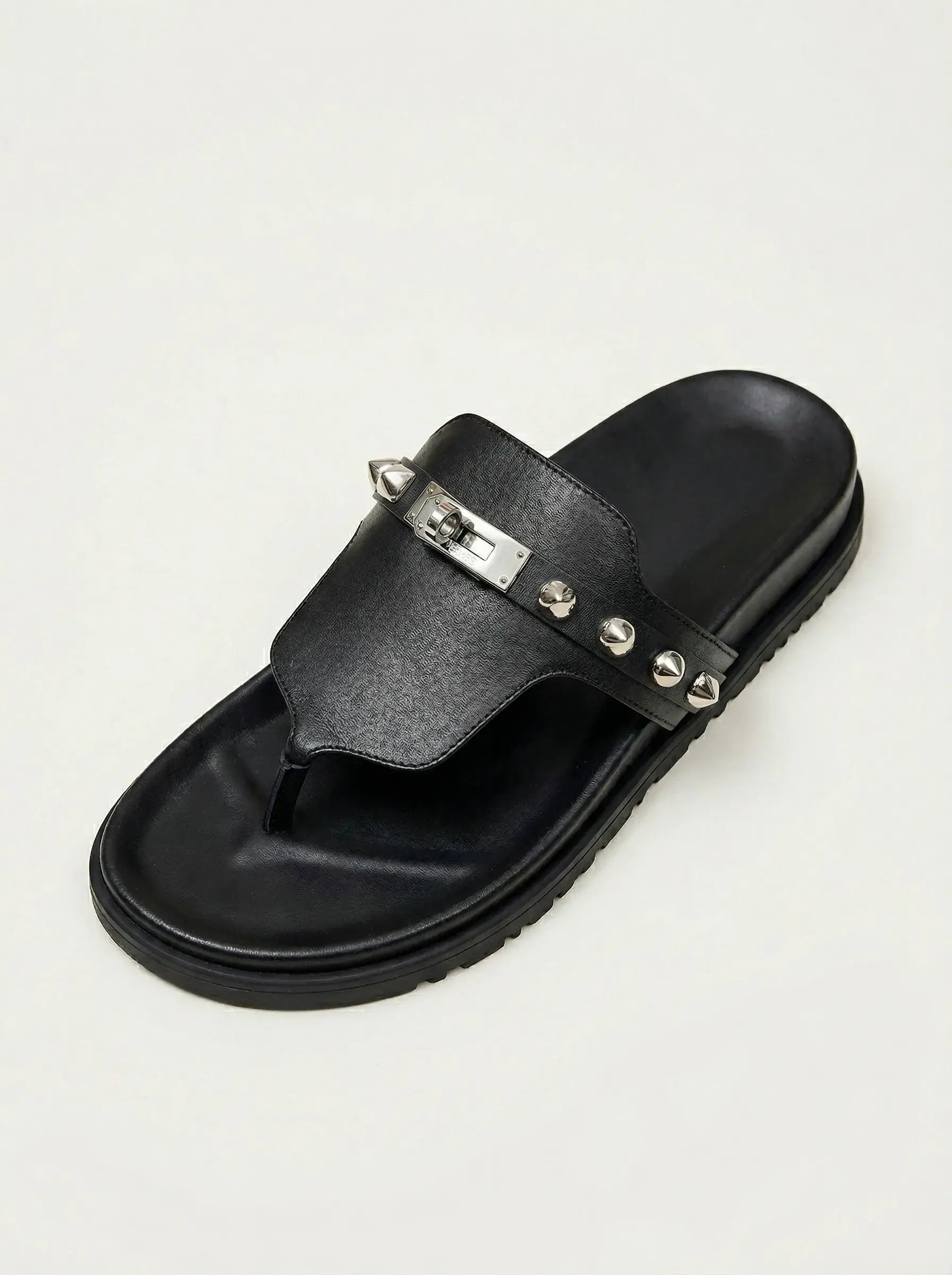 Rivet Lock Leather Sandals – Black