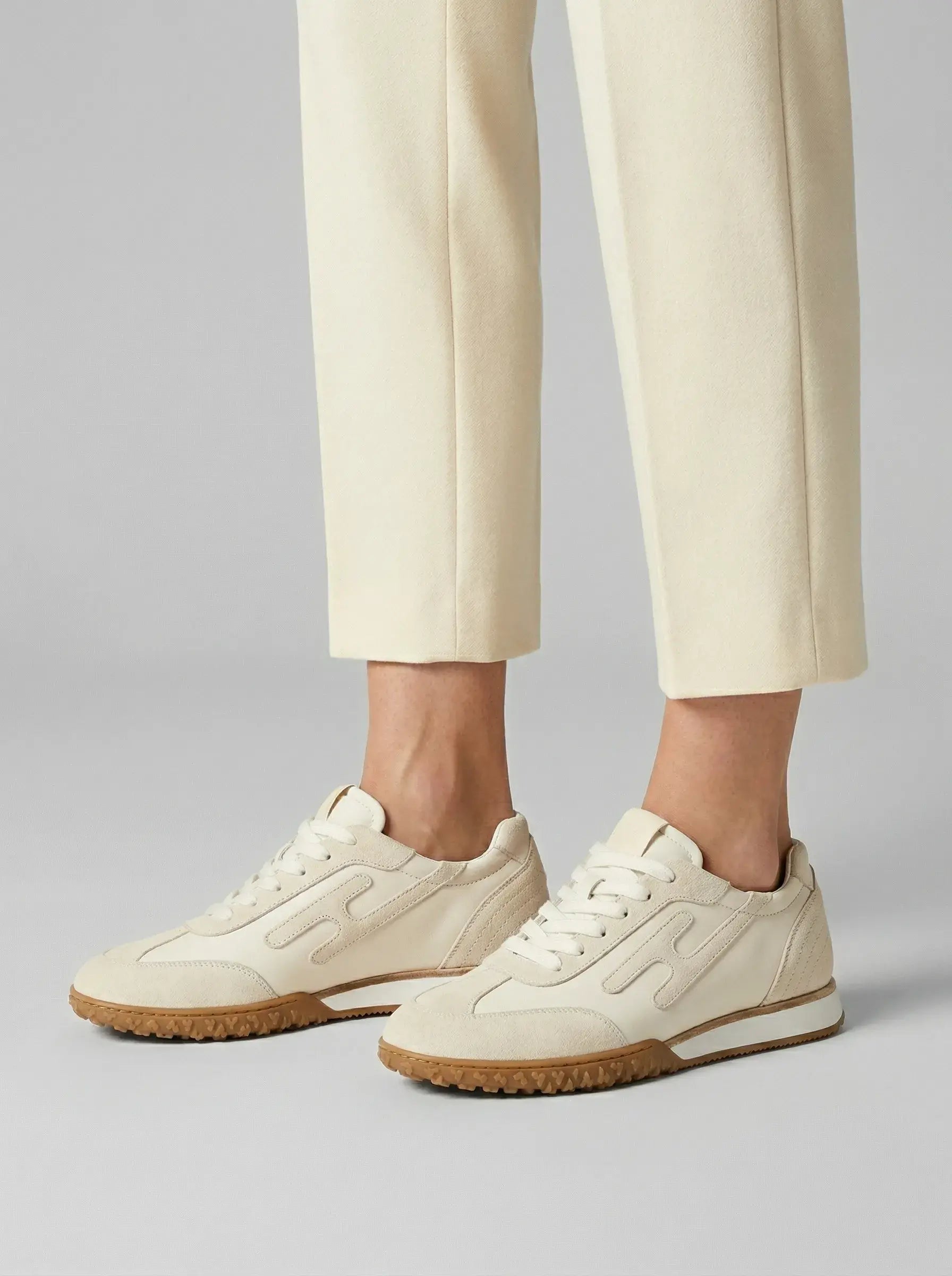 Orin Heritage Trainer – Ivory & Suede