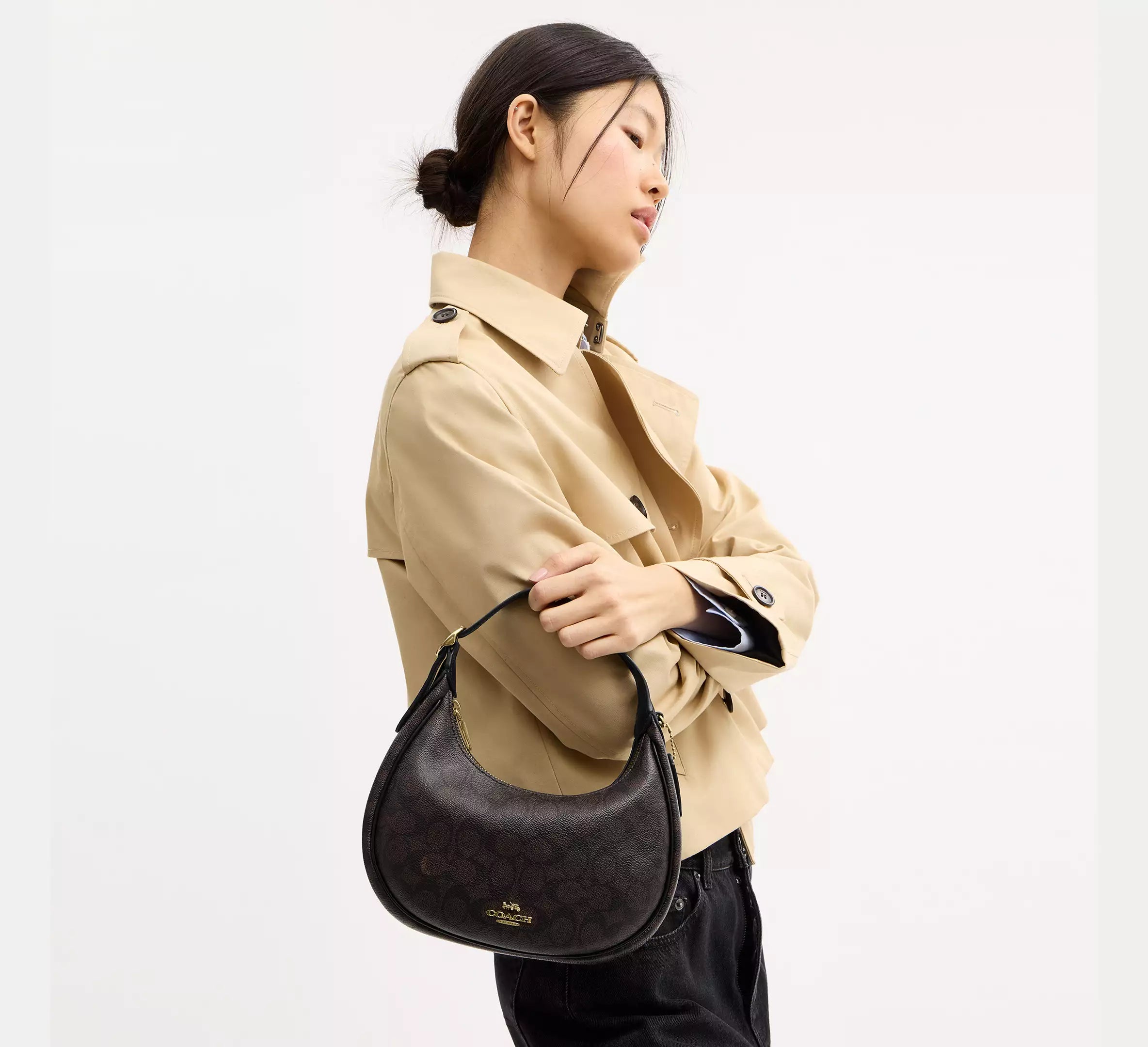 Emily Shoulder Bag In Signature Canvas