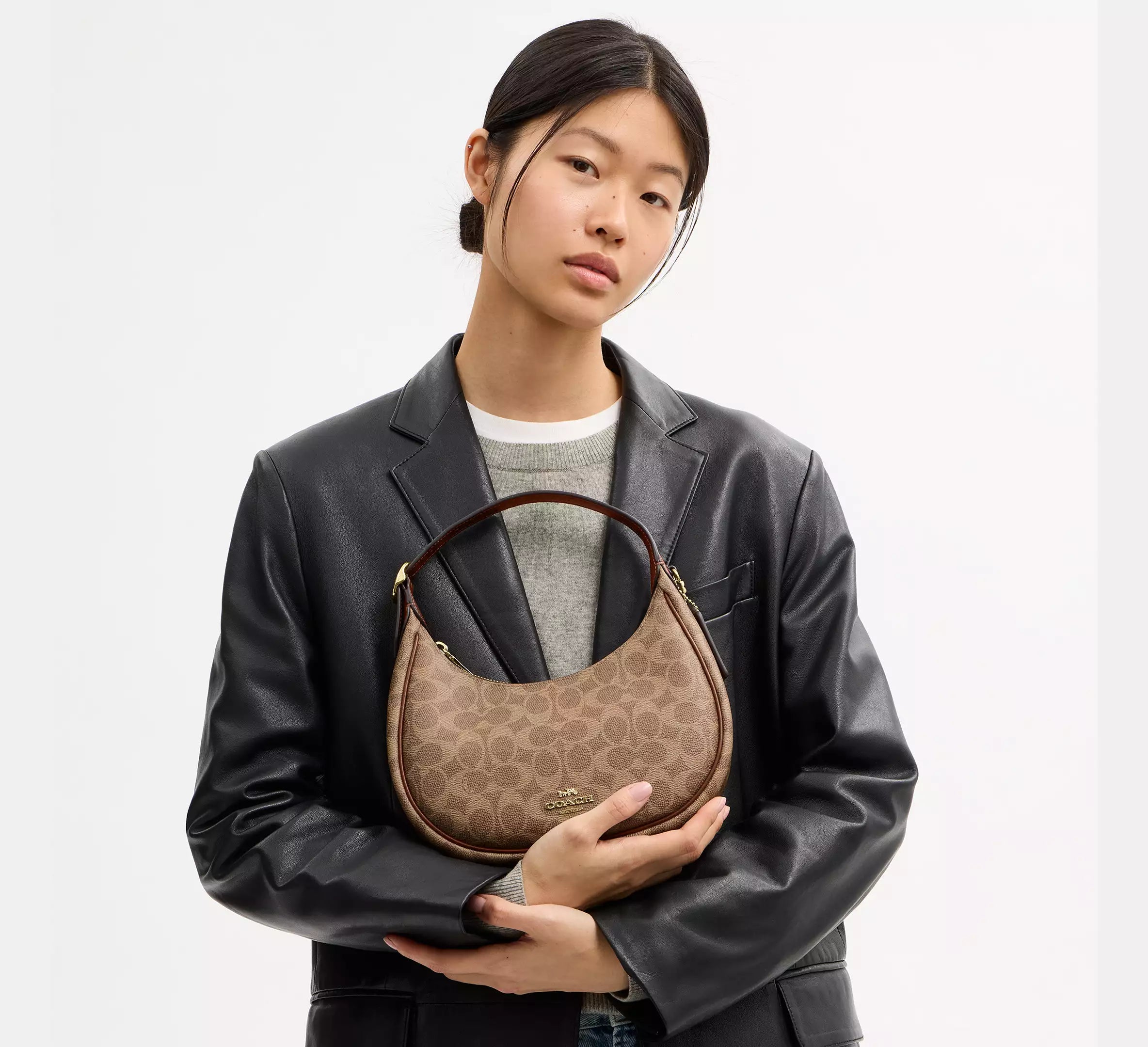 Emily Shoulder Bag In Signature Canvas